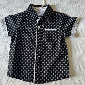 Like new George Hats button up shirt